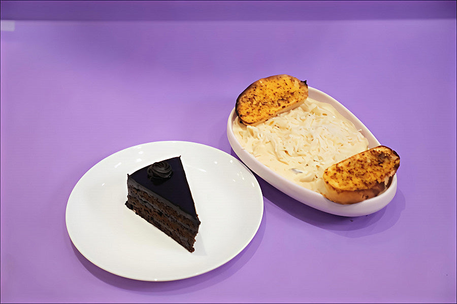 Alfredo Pasta + Dutch Truffle Pastry