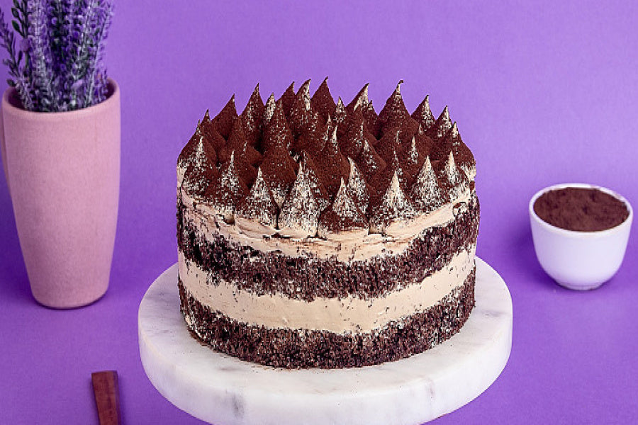 Tiramisu Cake