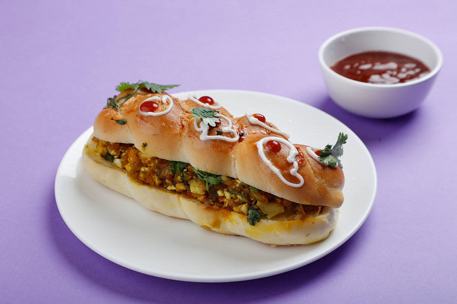 Paneer Hot Dog